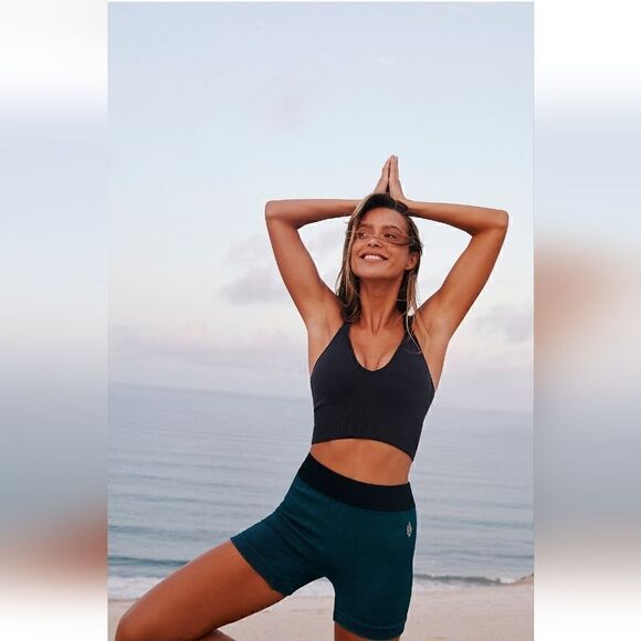 FP Movement Pranja Shorts, Alaskan Night High-Rise | XL - Picture 8 of 9